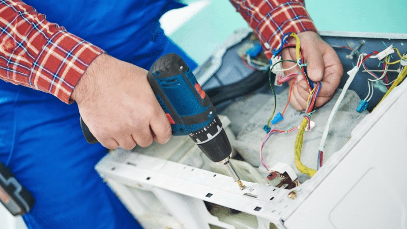 Saruhanlı Baxi Baxi çamaşır makinesi kart tamiri – Su almama arızası orijinal parça ile giderildi. - Teknik servis örneği